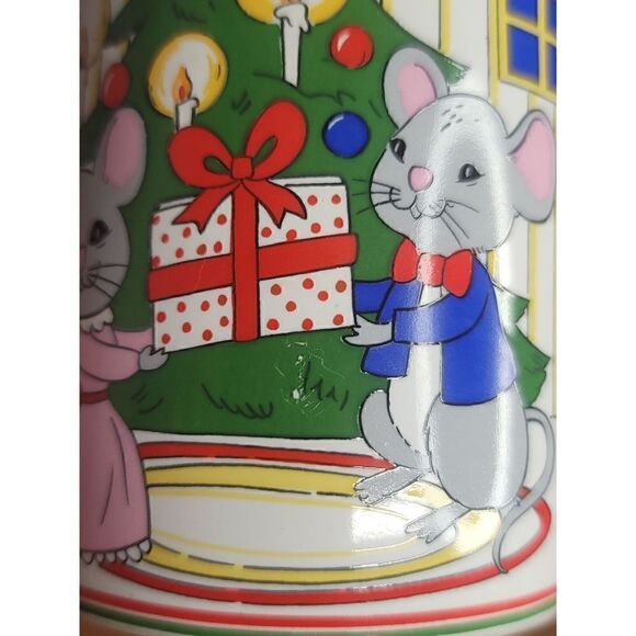 Vintage Christmas Holiday Mice Mouse Coffee Cup 3-1/2"Tall Made in Japan - Picture 4 of 4